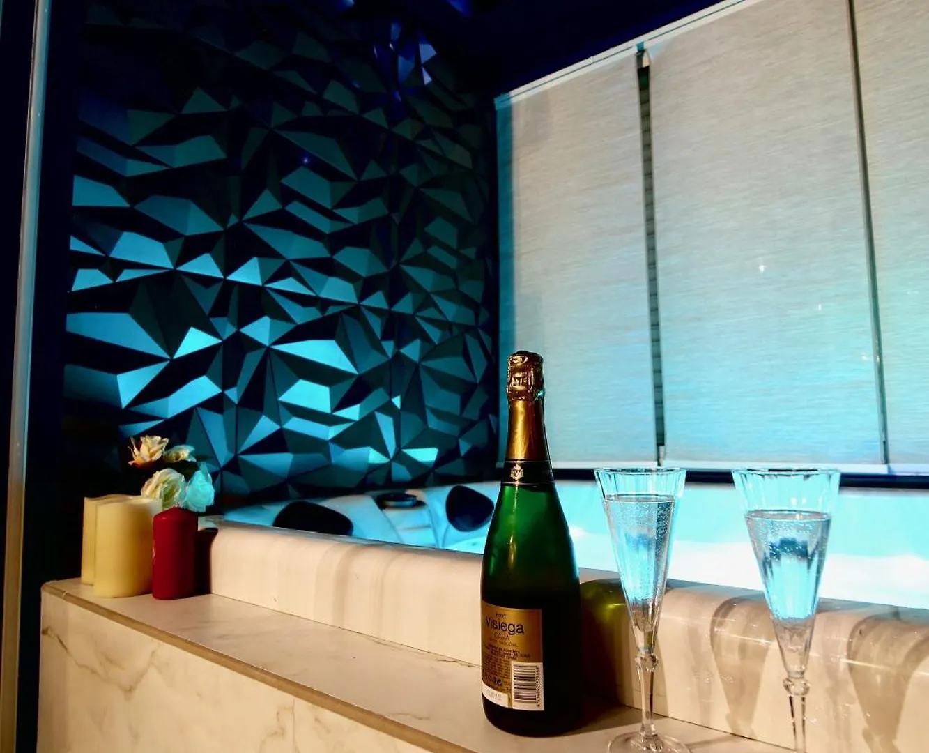 Flower Suite And Spa La Seyne-sur-Mer 0*,