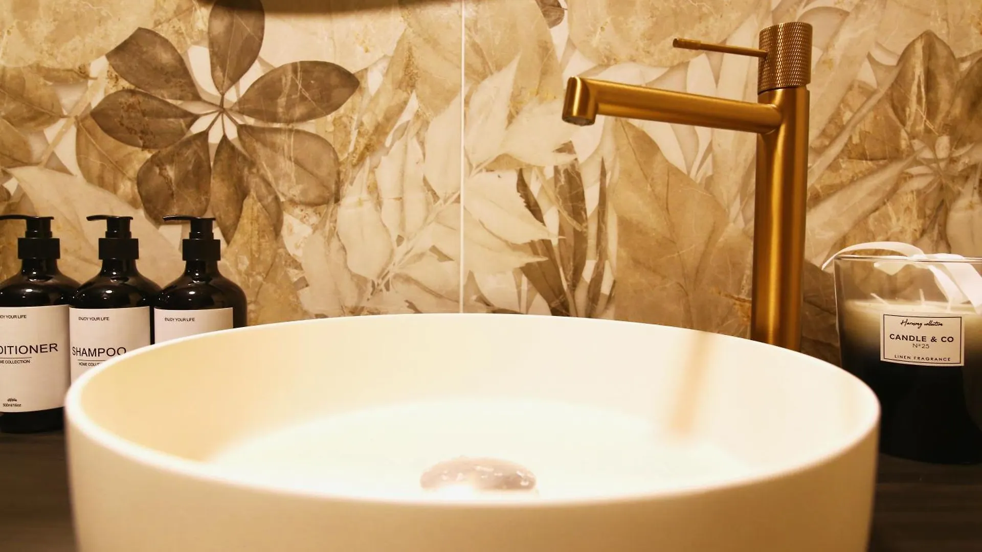 Apartment Flower Suite And Spa La Seyne-sur-Mer France